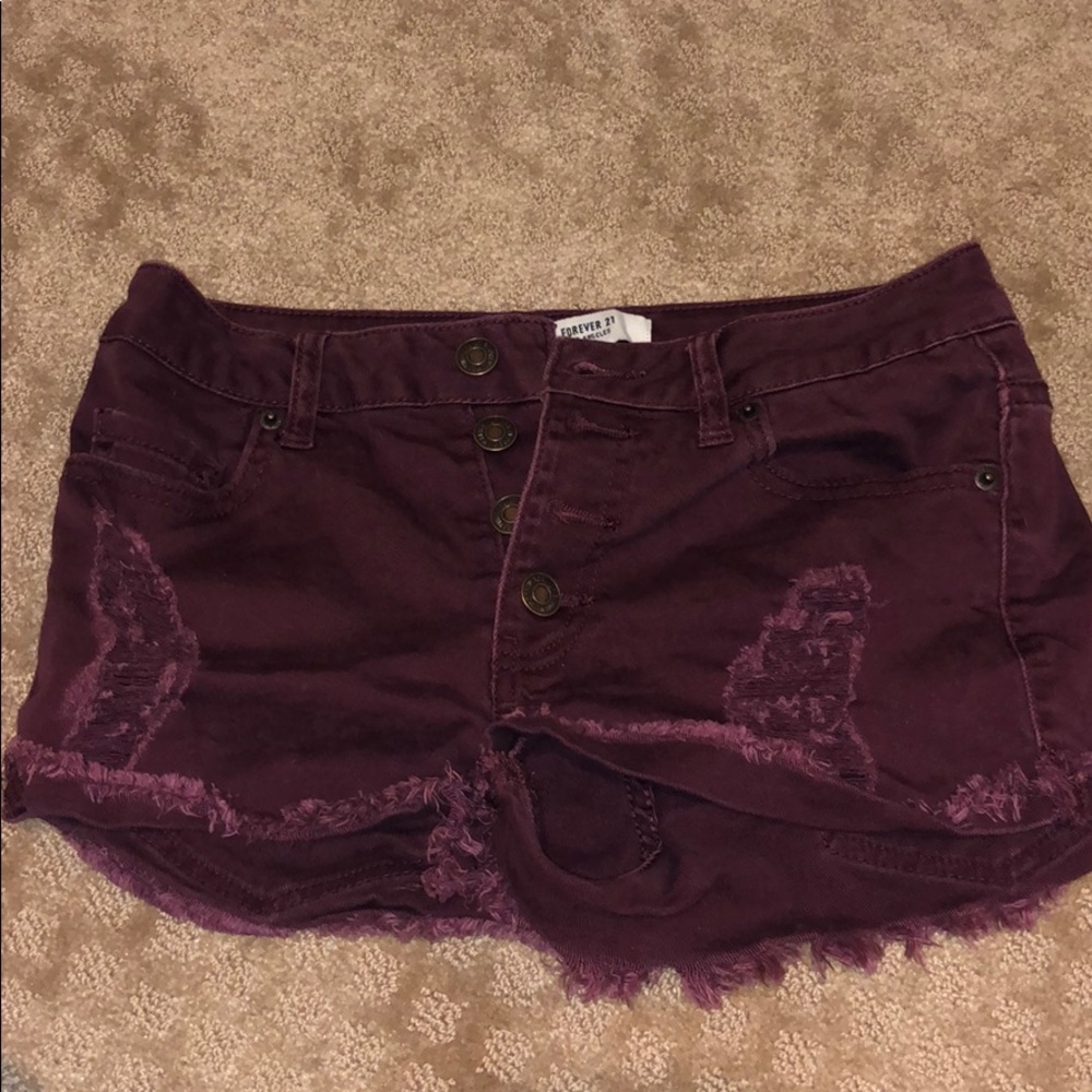 distressed maroon f21 shorts